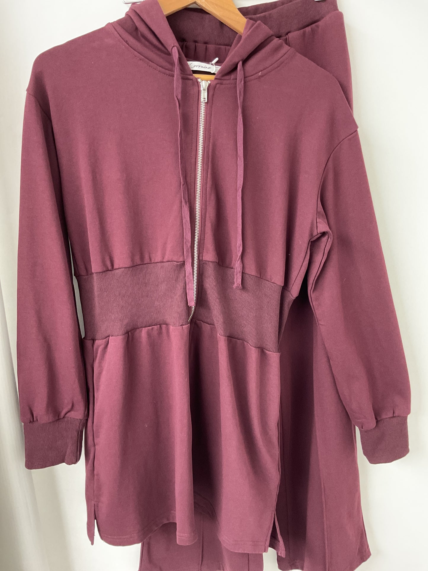 Cleo zipper set