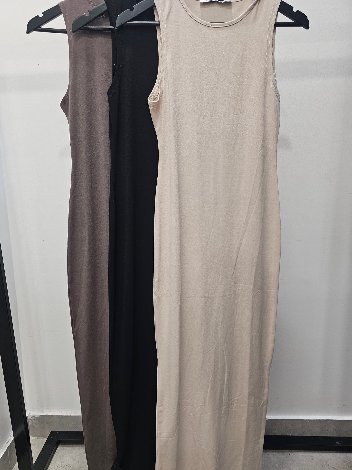 Body dress sleeveless