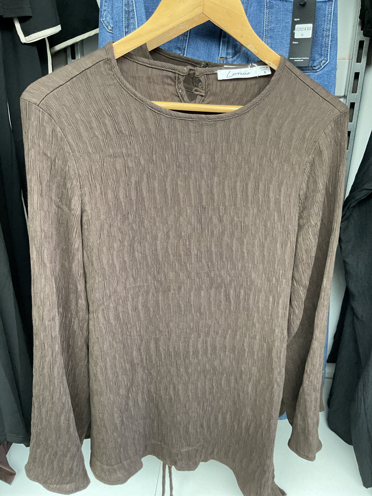 Nora crinkle top