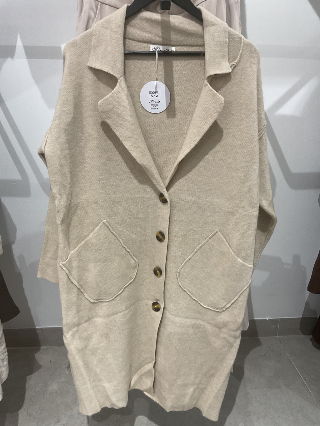Miracle button knit