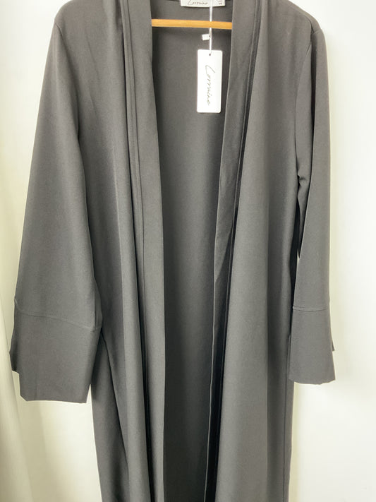 Amna Cape