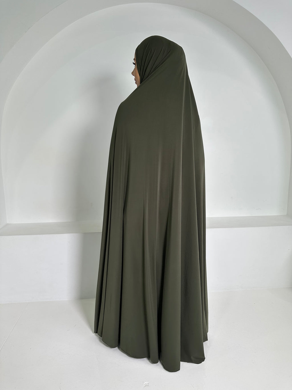 Floor Length Sleeved Jilbab