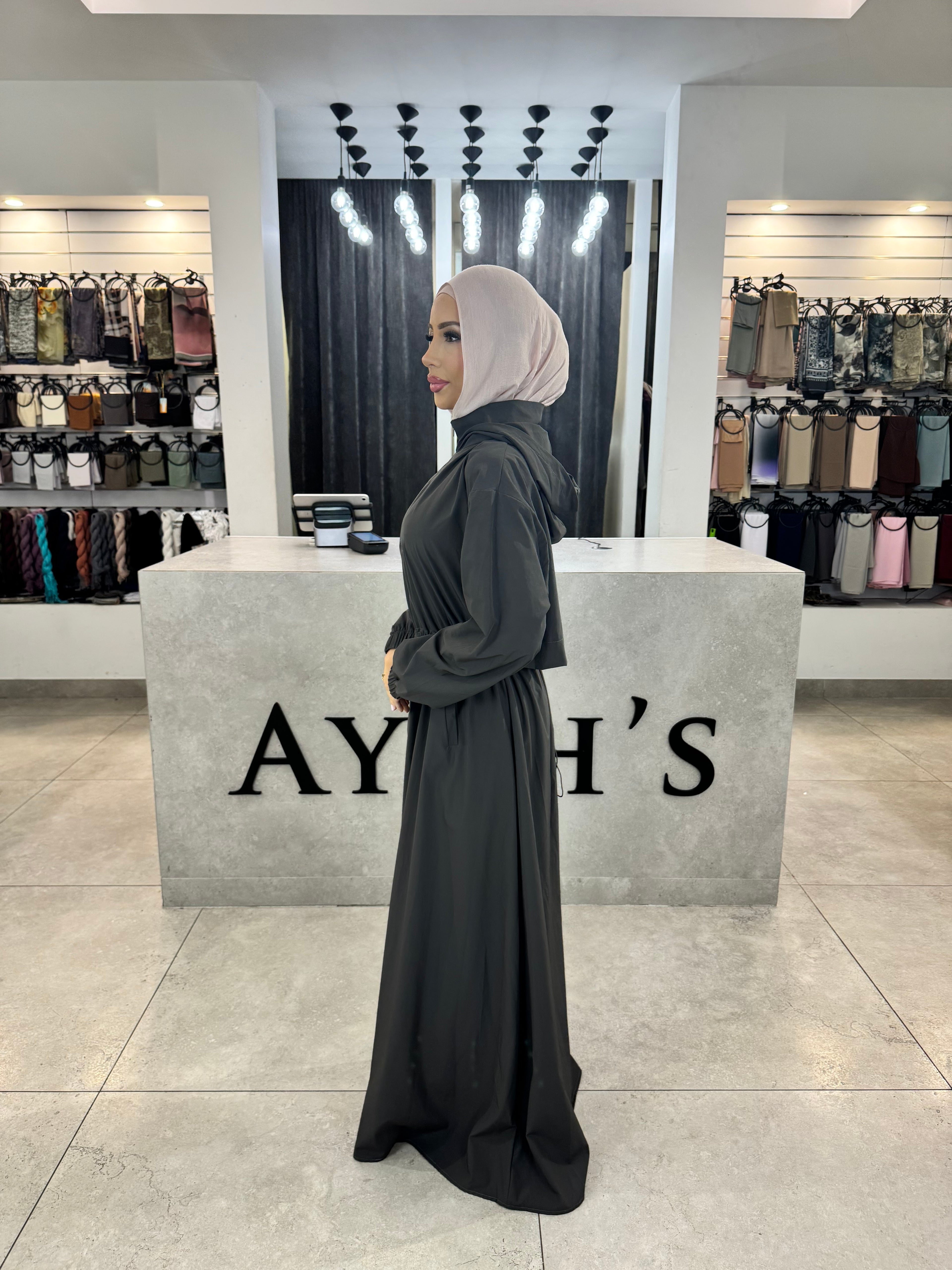 Windbreaker abaya