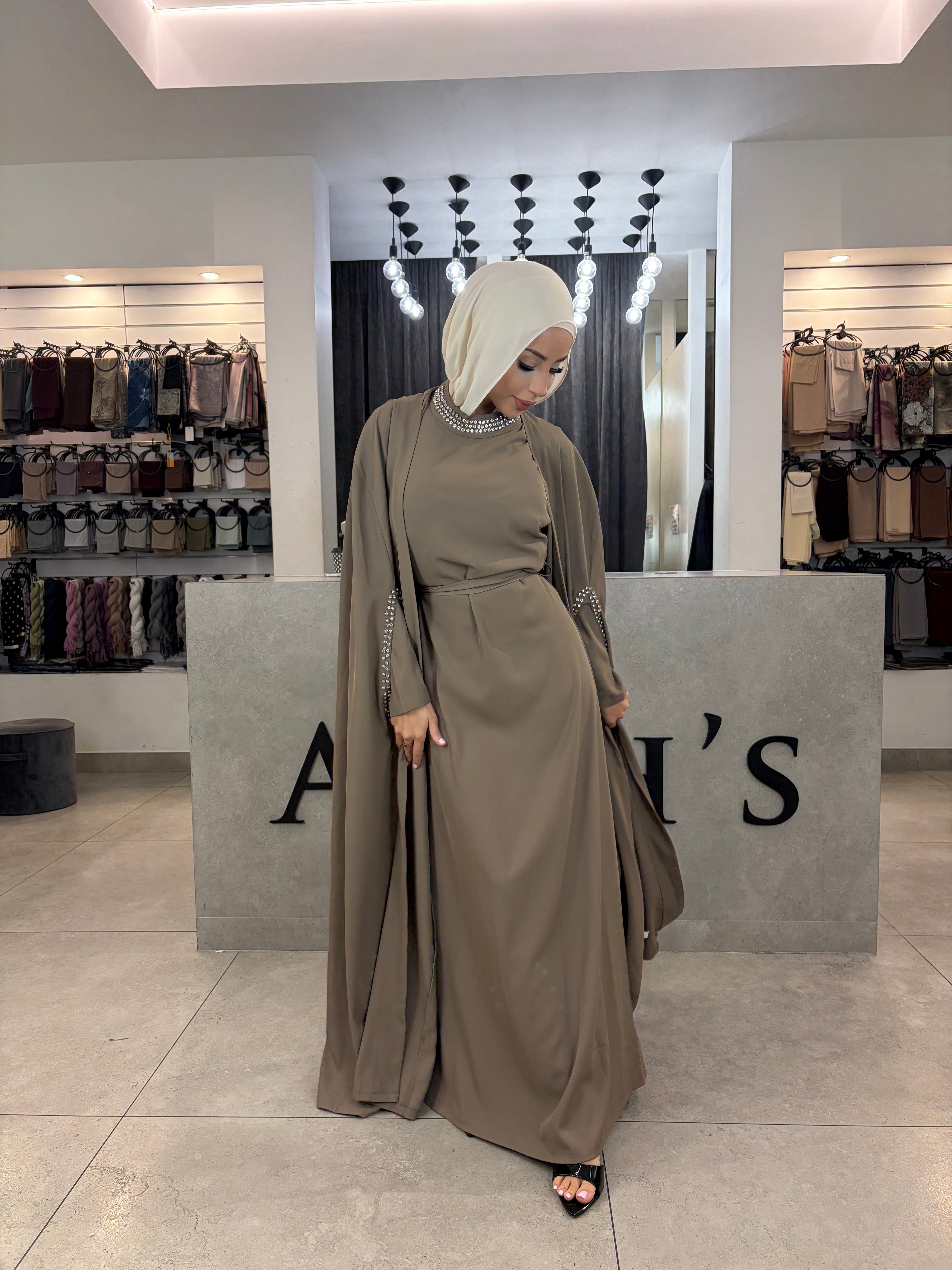 Diamond Cape Set