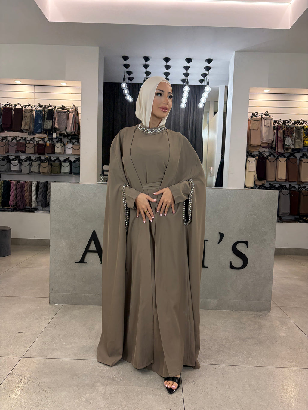 Diamond Cape Set