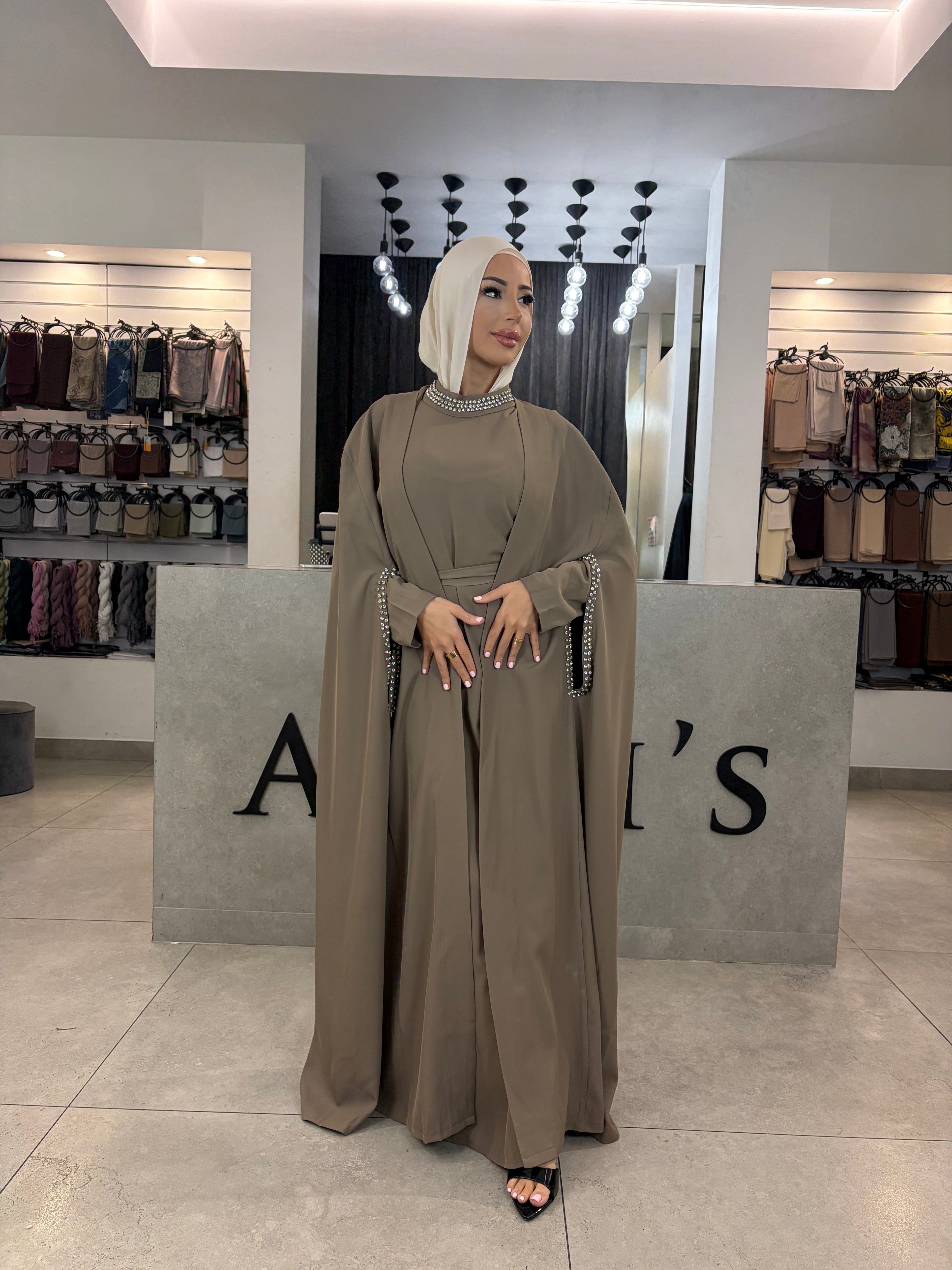 Diamond Cape Set