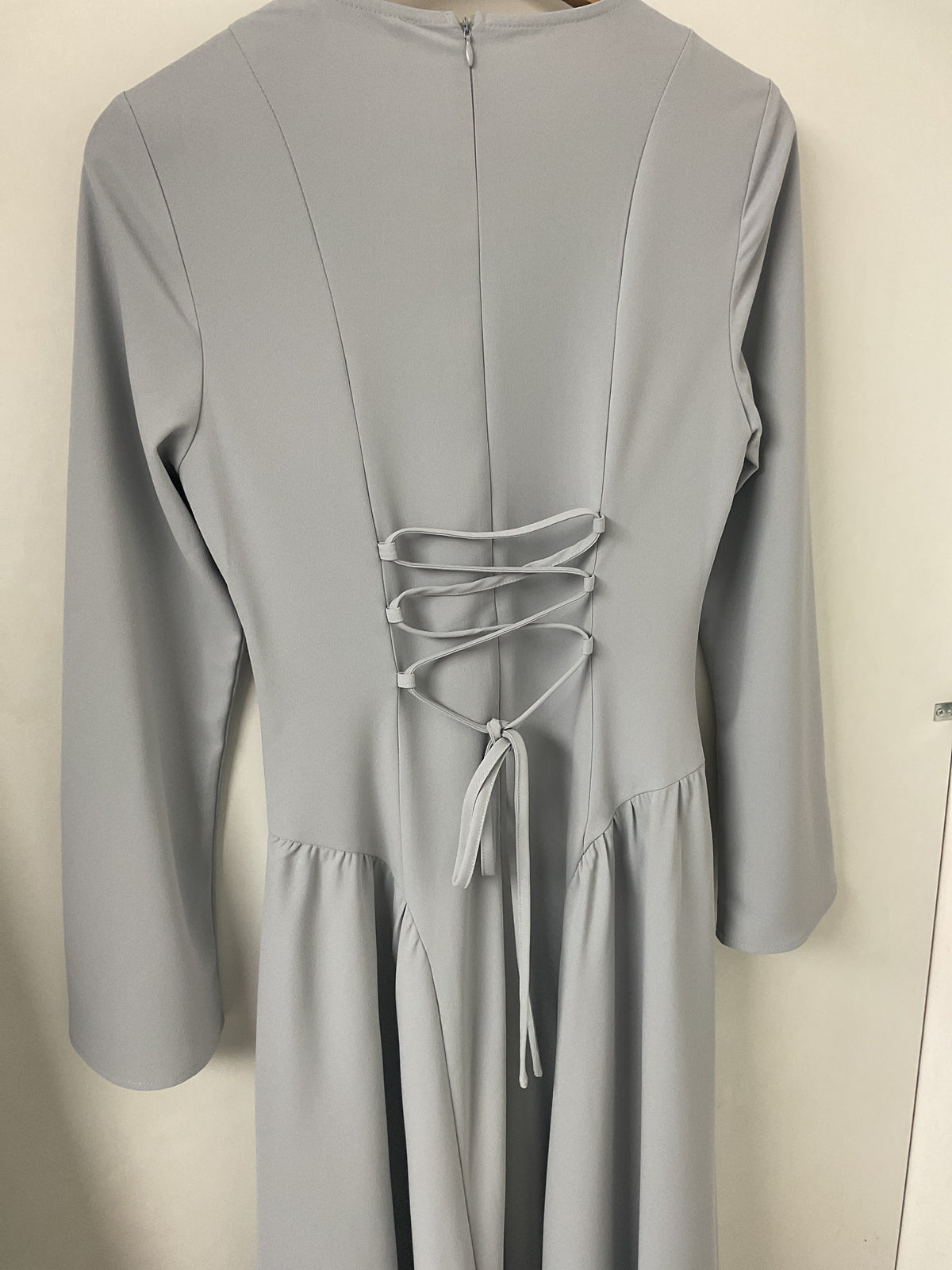 Nevine dress