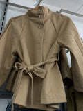 Tira coat
