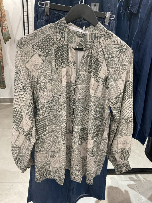 Printed shirt