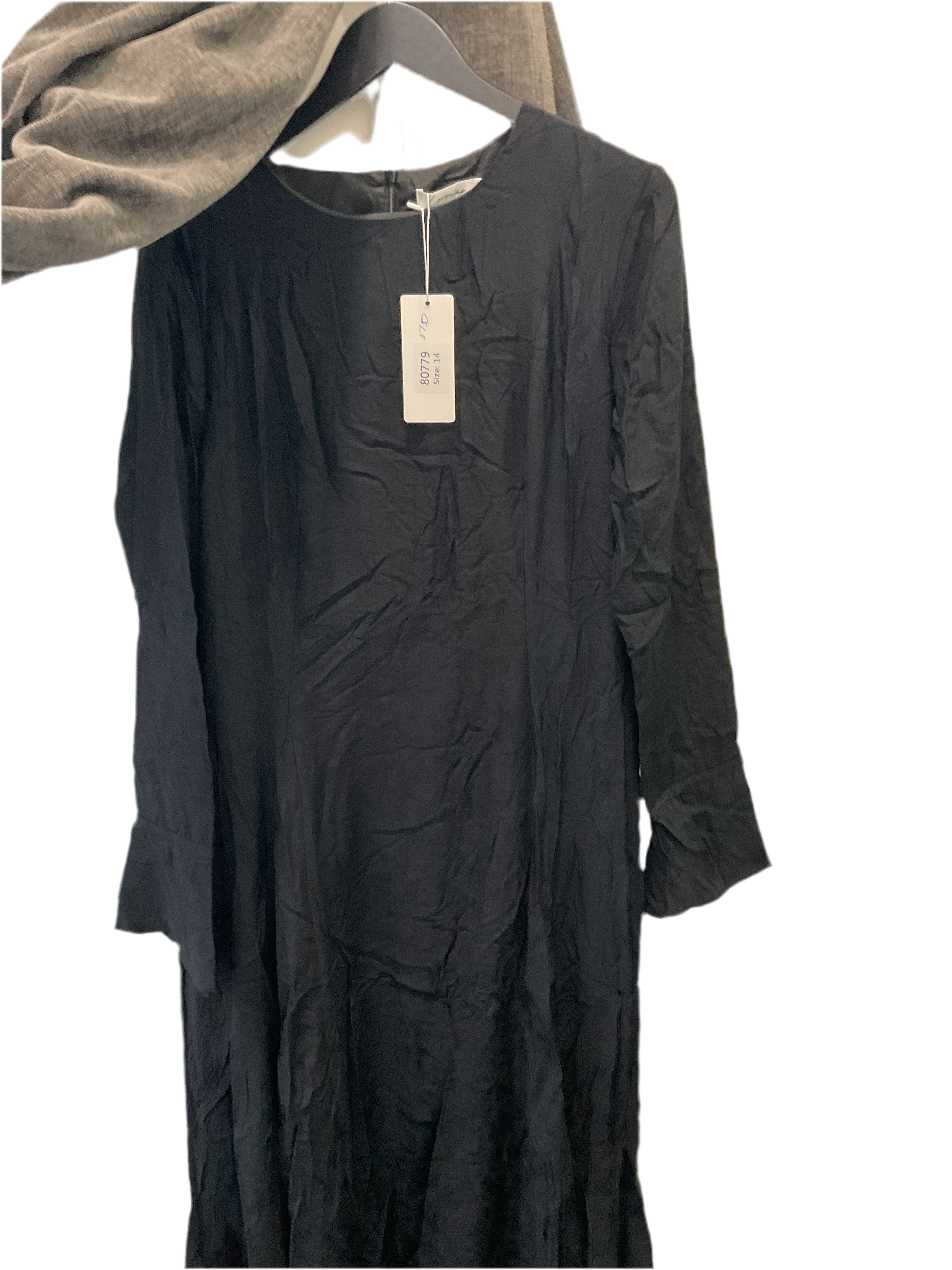 Selia dress