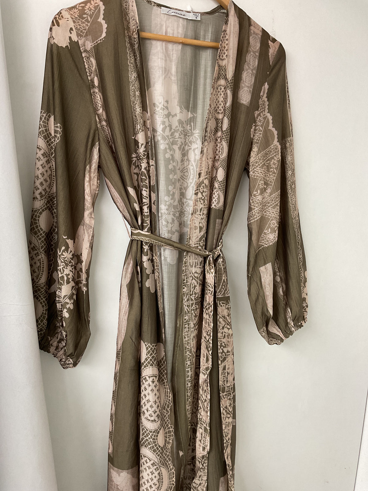 Samira Cape
