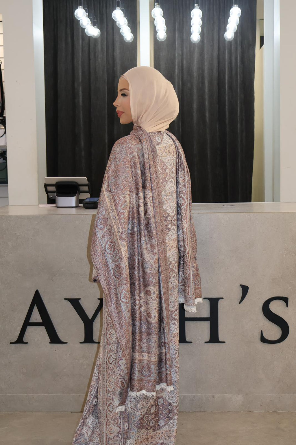 Pashmina cape