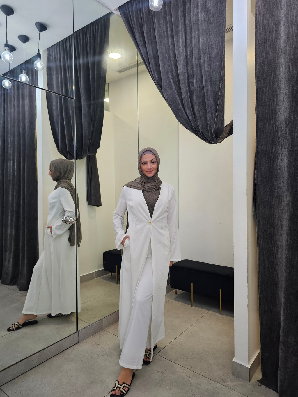 Ayla Cape set